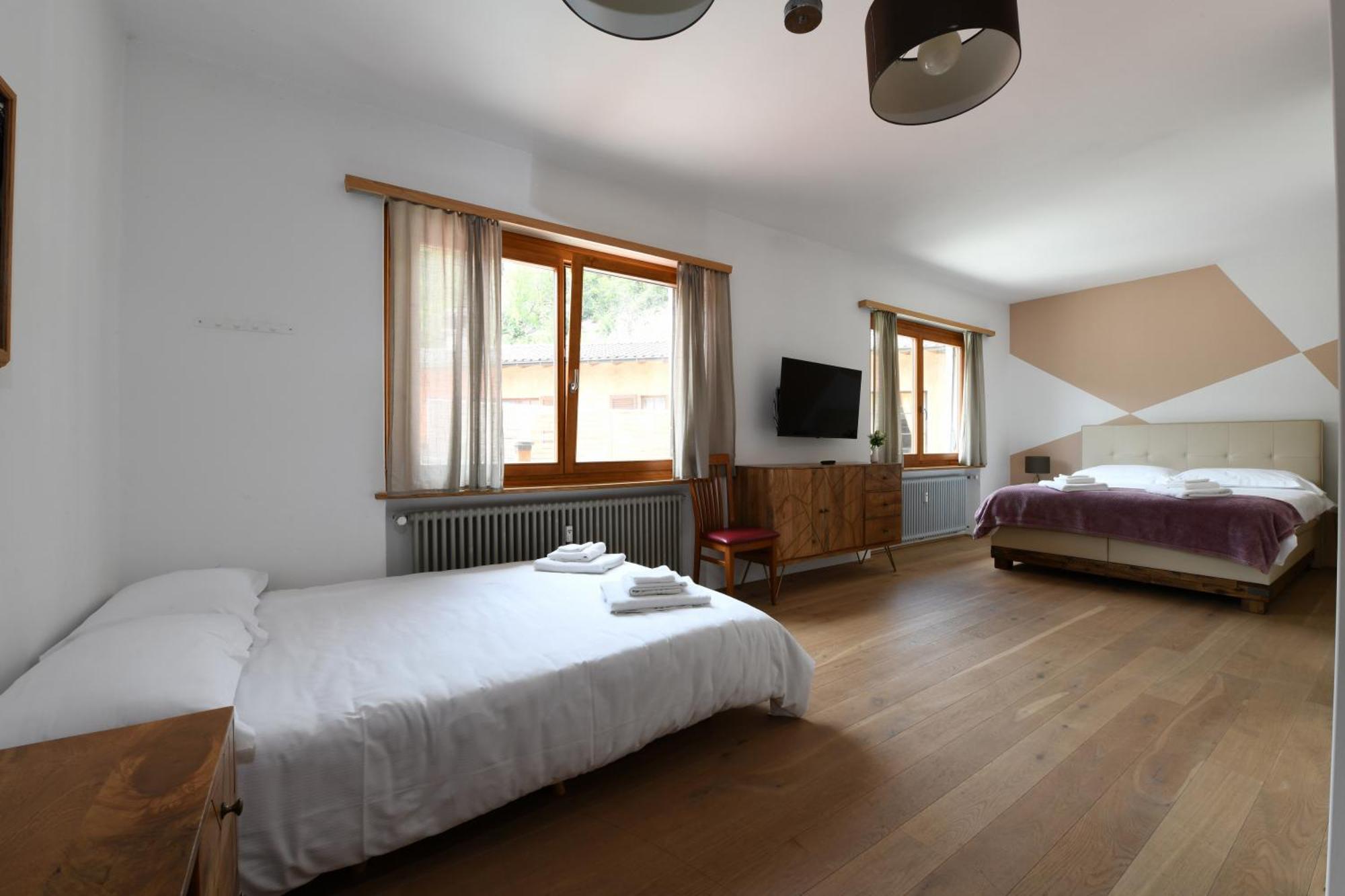 7Rooms - Self Check-In 24H Free Parking Лозоне Екстер'єр фото
