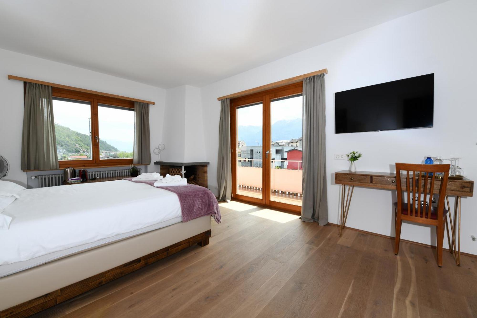 7Rooms - Self Check-In 24H Free Parking Лозоне Екстер'єр фото