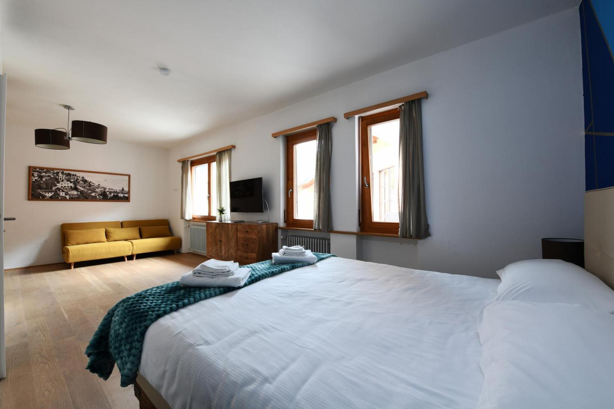 7Rooms - Self Check-In 24H Free Parking Лозоне Екстер'єр фото
